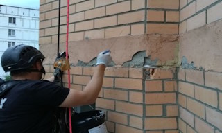 Обследование фасада здания в Сестрорецке в октябре